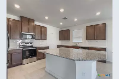 440 Sunrise Park, Seguin, TX 78155 - Photo 13