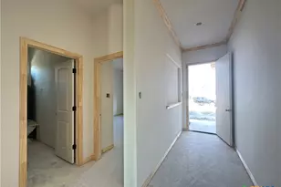 1007 Alice Cir, Temple, TX 76502 - Photo 5