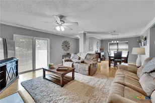 6747 Sunlit Pass Dr, San Antonio, TX 78239 - Photo 9