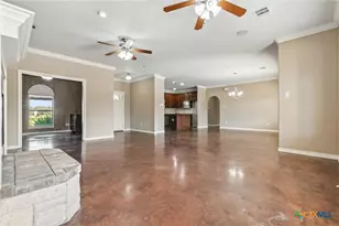 180 Honeysuckle Dr, Killeen, TX 76549 - Photo 19