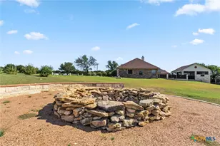 180 Honeysuckle Dr, Killeen, TX 76549 - Photo 11