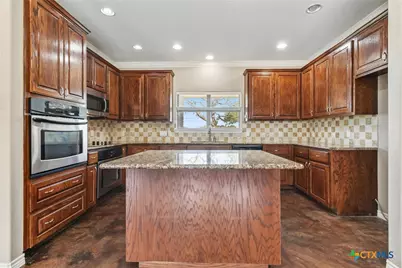 180 Honeysuckle Drive, Killeen, TX 76549 - Photo 21