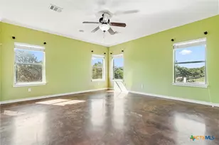 180 Honeysuckle Dr, Killeen, TX 76549 - Photo 35