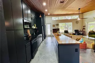 314 McKenzie, Gatesville, TX 76528 - Photo 5