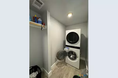 203 S Roy Reynolds Drive, Harker Heights, TX 76548 - Photo 17