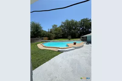 203 S Roy Reynolds Drive, Harker Heights, TX 76548 - Photo 19