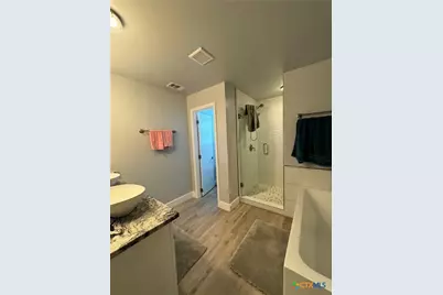 203 S Roy Reynolds Drive, Harker Heights, TX 76548 - Photo 11