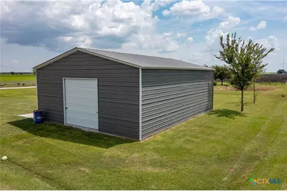 2507 Boyd Road, Port Lavaca, TX 77979 - Photo 11