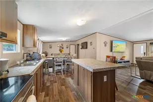 111 Charles St, Cuero, TX 77954 - Photo 13