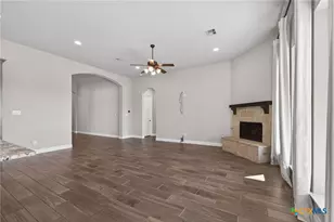633 Vale Ct, New Braunfels, TX 78132 - Photo 9