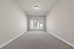 633 Vale Ct, New Braunfels, TX 78132 - Photo 15