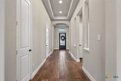 633 Vale Court, New Braunfels, TX 78132 - Photo 5