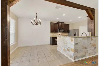 6370 Daisy Way, New Braunfels, TX 78132 - Photo 9