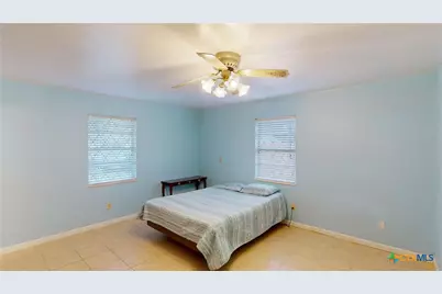 101 Canterbury Lane, Victoria, TX 77904 - Photo 21