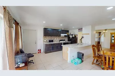 101 Canterbury Lane, Victoria, TX 77904 - Photo 9