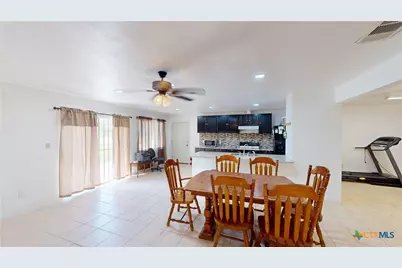 101 Canterbury Lane, Victoria, TX 77904 - Photo 11