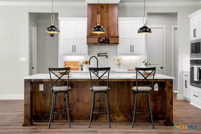 379 Toye Boulevard, Canyon Lake, TX 78133 - Photo 5