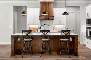 379 Toye Blvd, Canyon Lake, TX 78133 - Photo 5