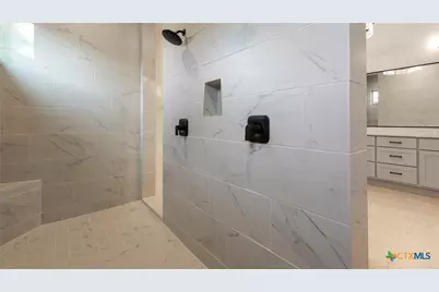 5668 Dry Comal Dr., New Braunfels, TX 78132 - Photo 23