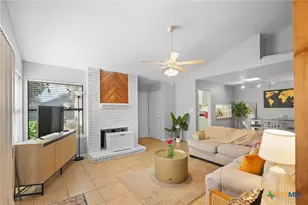 306 Waterford Dr, Victoria, TX 77901 - Photo 3