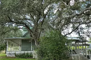 270 Canyon View Dr, Goliad, TX 77963 - Photo 3