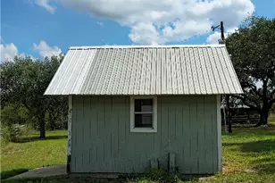 270 Canyon View Dr, Goliad, TX 77963 - Photo 41