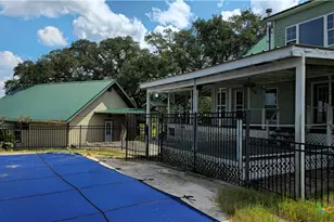 270 Canyon View Dr, Goliad, TX 77963 - Photo 5