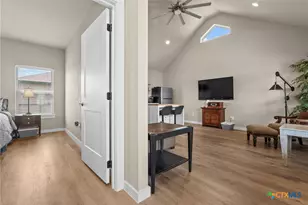 330 Ferryboat Ln, New Braunfels, TX 78130 - Photo 35