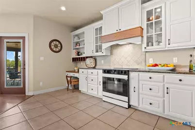 330 Ferryboat Lane, New Braunfels, TX 78130 - Photo 13