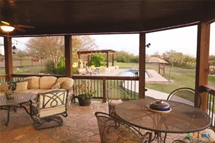 330 Ferryboat Ln, New Braunfels, TX 78130 - Photo 43