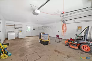 83 Lakeoak, Victoria, TX 77905 - Photo 11