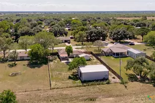 208 Eleanor St, Victoria, TX 77904 - Photo 39