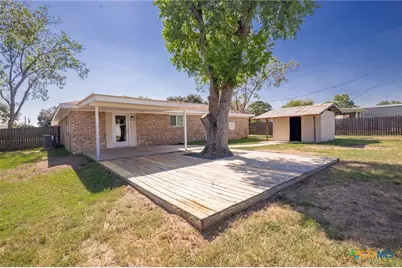 208 Eleanor Street, Victoria, TX 77904 - Photo 11