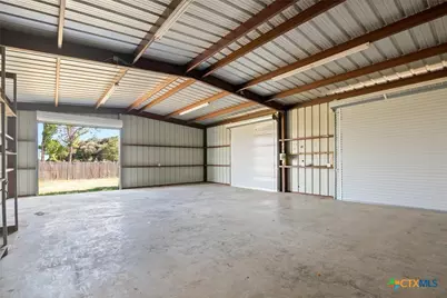 208 Eleanor Street, Victoria, TX 77904 - Photo 15