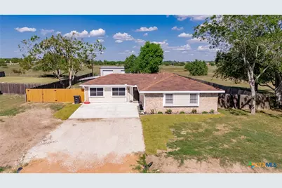 208 Eleanor Street, Victoria, TX 77904 - Photo 35