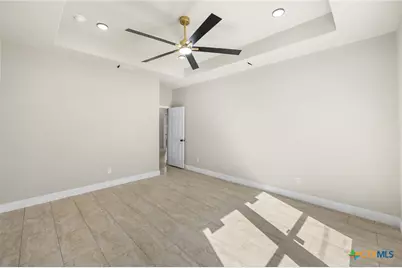 23102 Shady Forest Dr, Elmendorf, TX 78112 - Photo 13