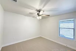 5310 Lassen Ln, Belton, TX 76513 - Photo 17