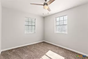 504 N 2nd St, Copperas Cove, TX 76522 - Photo 13