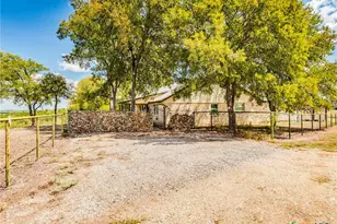 182 Lantana Ln, Maxwell, TX 78656 - Photo 3