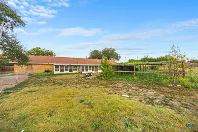 243 County Road 4314, Lampasas, TX 76550 - Photo 27