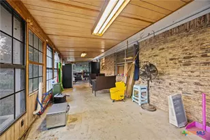 243 County Rd 4314, Lampasas, TX 76550 - Photo 15