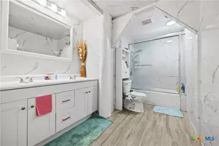 243 County Rd 4314, Lampasas, TX 76550 - Photo 11