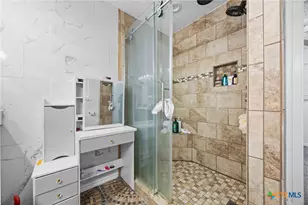 243 County Rd 4314, Lampasas, TX 76550 - Photo 19