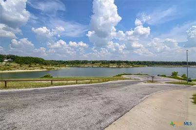 332 Arrowhead Point Road, Belton, TX 76513 - Photo 15