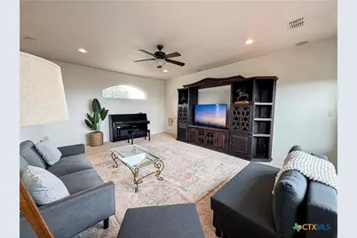 2000 Village Oak, Canyon Lake, TX 78133 - Photo 41