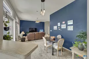 2113 Sungate Dr, New Braunfels, TX 78130 - Photo 7