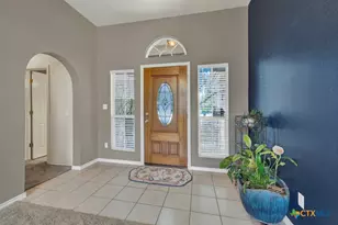 2113 Sungate Dr, New Braunfels, TX 78130 - Photo 3