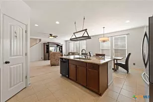 1573 Las Fontanasa, New Braunfels, TX 78132 - Photo 9