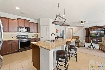 1573 Las Fontanasa, New Braunfels, TX 78132 - Photo 17