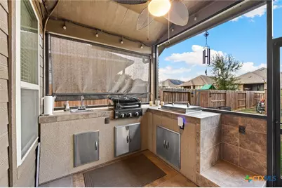 1573 Las Fontanasa, New Braunfels, TX 78132 - Photo 33